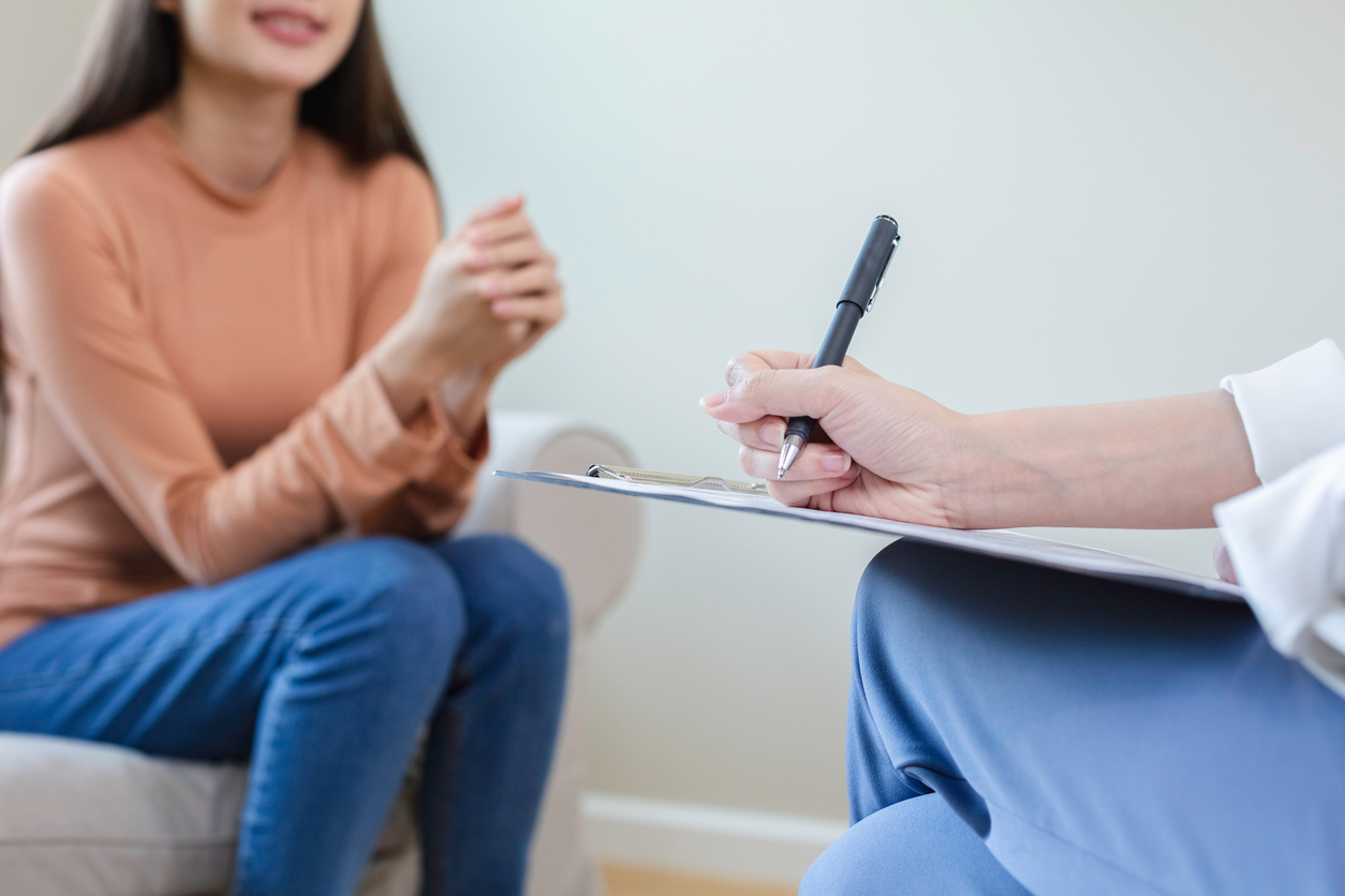 Mental Tranining mit junger Frau